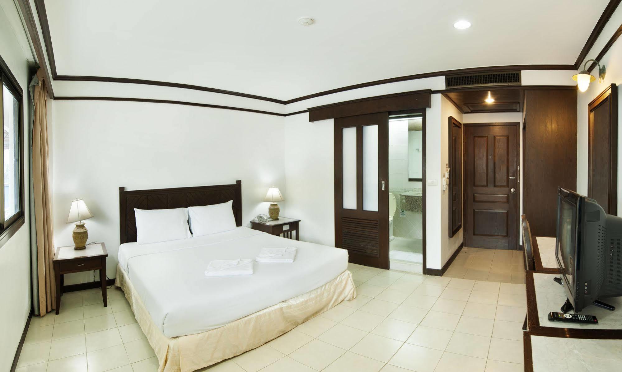 Hotel Rattana Mansion Phuket Exteriér fotografie