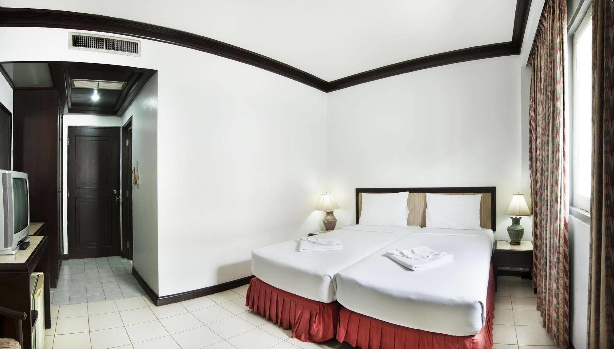 Hotel Rattana Mansion Phuket Exteriér fotografie