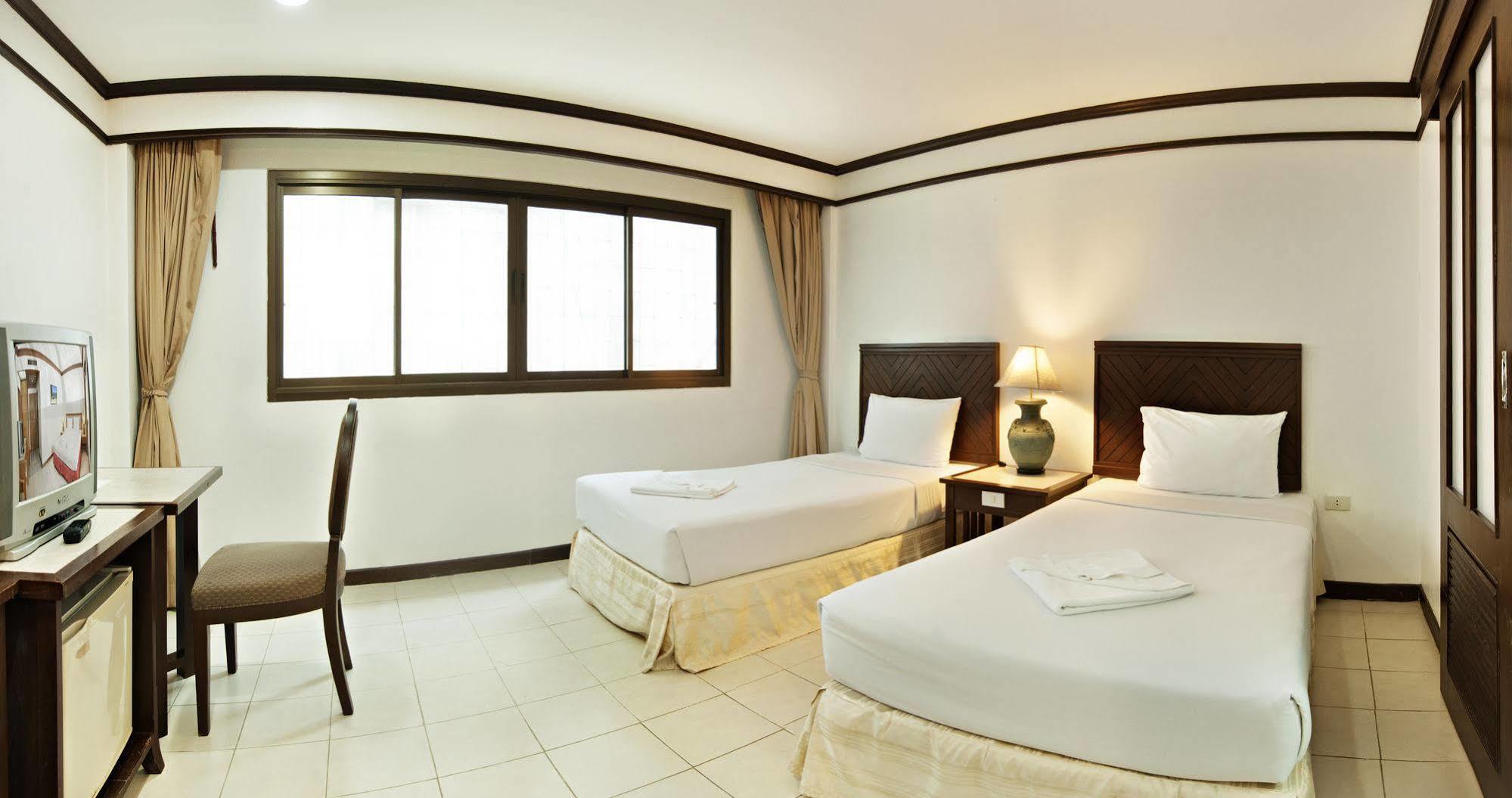 Hotel Rattana Mansion Phuket Exteriér fotografie